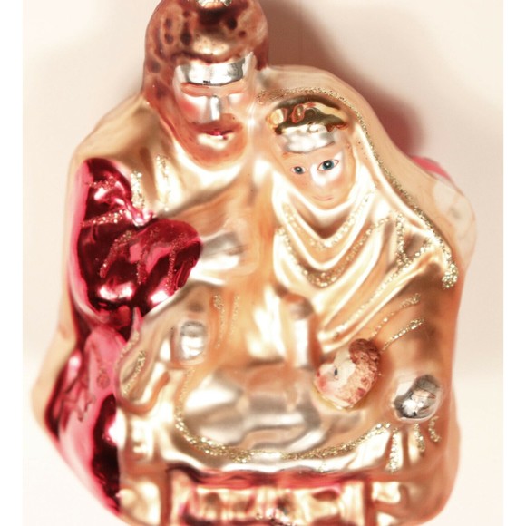 Target Glass Nativity Scene Ornament 4.5" Mary Joseph Baby Jesus Christmas NEW - Picture 7 of 7